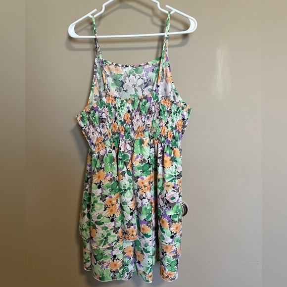 177 SHEIN shorts romper - Picture 2 of 9